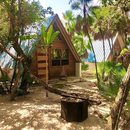 Kin Resort Lodge Maya Beach Extérieur photo