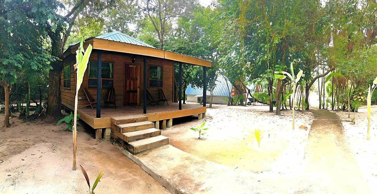 Kin Resort Lodge Maya Beach Extérieur photo