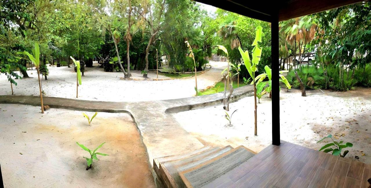 Kin Resort Lodge Maya Beach Extérieur photo