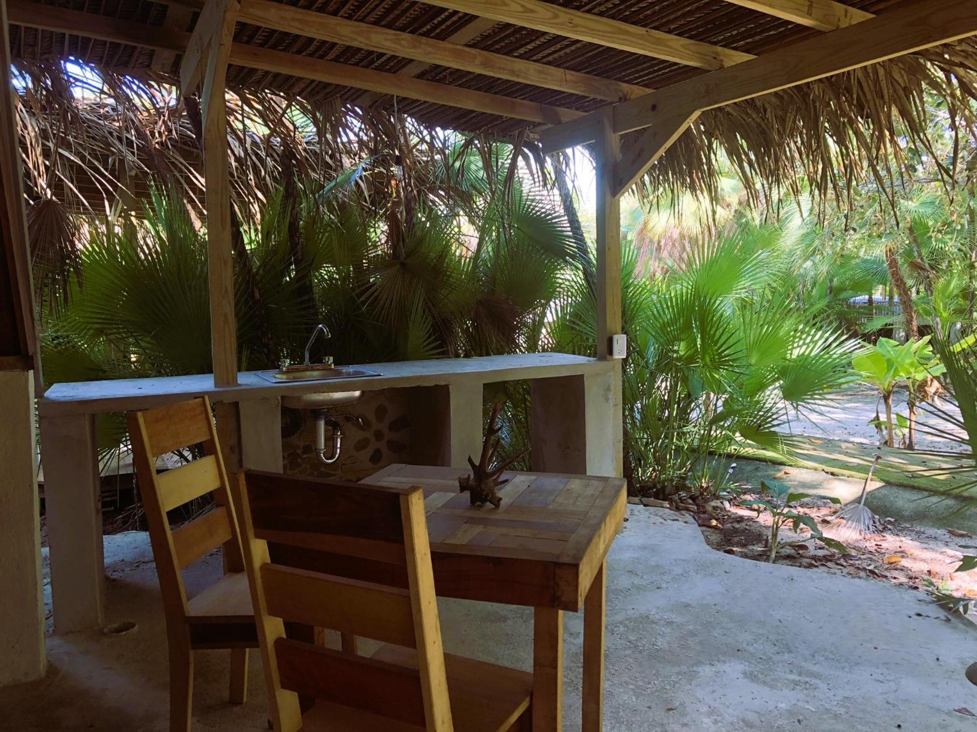 Kin Resort Lodge Maya Beach Extérieur photo